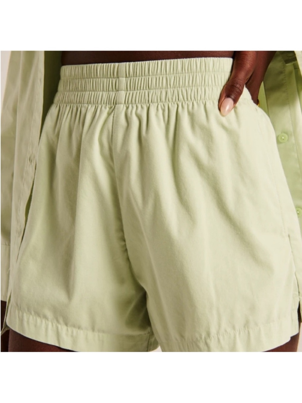 NWT Abercrombie & Fitch Poplin Pull-on Summer Shorts in Light Green Size Small